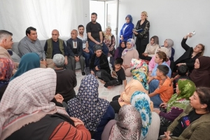 Başkan Yılmaz’a Mahallelerde Yoğun İlgi: 4 Mahalleye Ziyaret