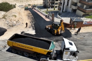ŞAHİNBEY’DE KONFORLU ULAŞIM İÇİN ASFALT ÇALIŞMALARI YAPILIYOR